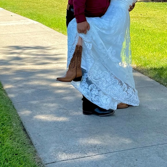 Rio Grande Mexican Brand Shoes - WOMEN'S ROUND UP HOLLY PERFORMANCE WESTERN BOOTS - BROAD SQUARE TOE